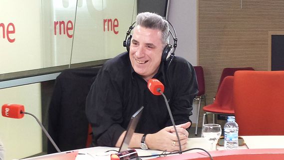 Las mañanas de RNE con Alfredo Menéndez