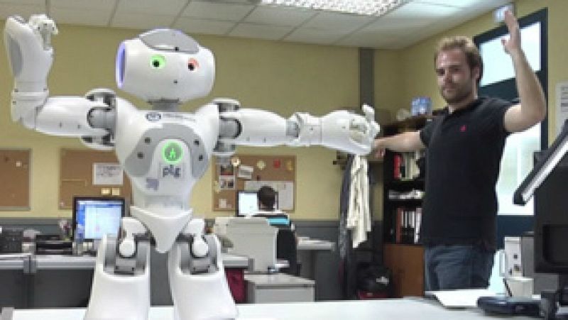 Entre paréntesis - Un robot terapeuta para la rehabilitación de los niños - Escuchar ahora