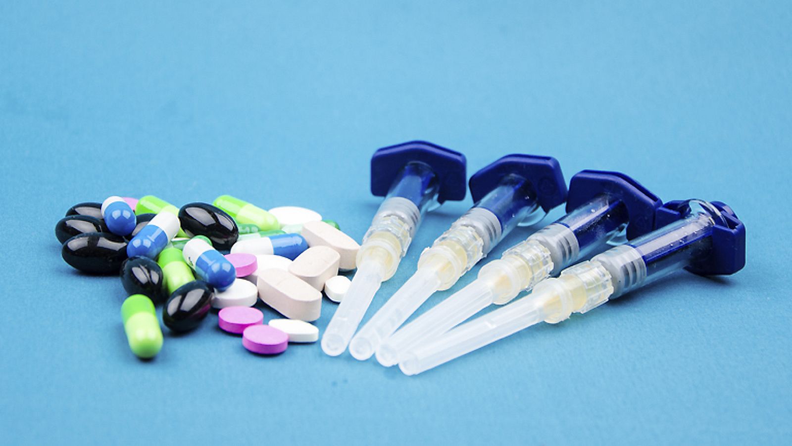 El canto del grillo - En voz alta - Adictos a los anabolizantes - Escuchar ahora