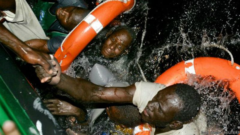 Entre paréntesis - El rostro de los inmigrantes - Escuchar ahora