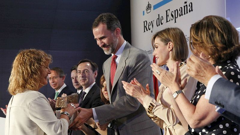 Radio 5 Actualidad - Marga Esparza galardonada en los Premios Internacionales de Periodismo Rey de España - Escuchar ahora