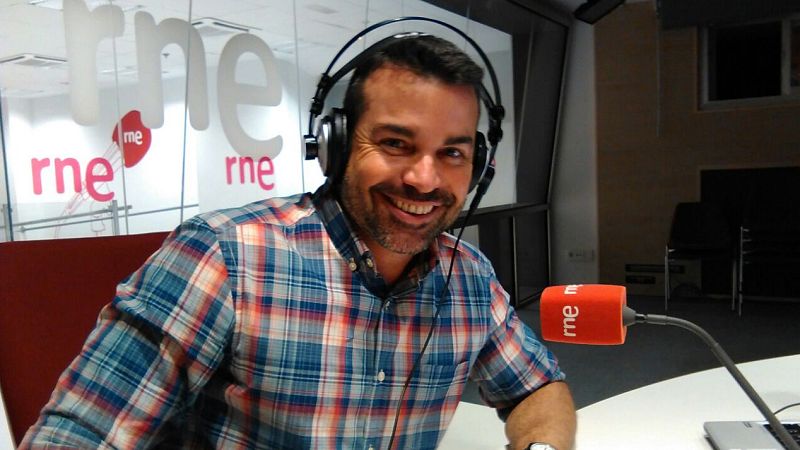 Gente despierta - 10 años de Sonrisas de Bombay - Escuchar ahora