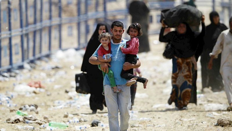 Radio 5 Actualidad - Los ministros de Interior de la UE debaten sobre la propuesta para recibir refugiados - Escuchar ahora