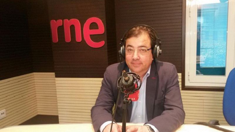 24 horas - Guillermo Fernández Vara: "No he hablado de investidura con Podemos" - 16/06/15 - Escuchar ahora