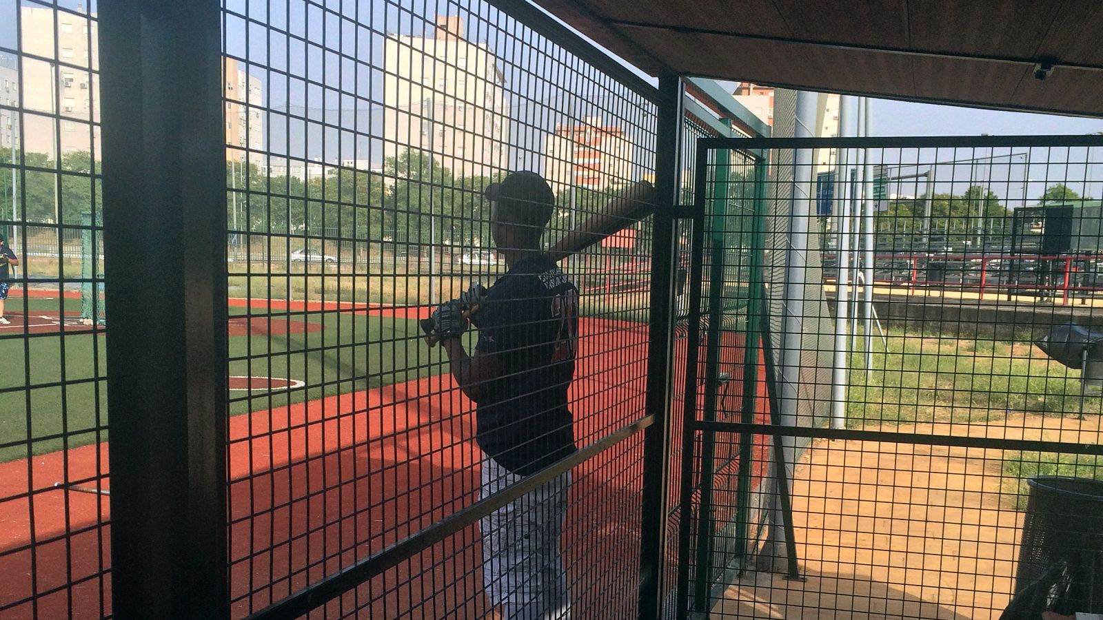 En primera persona - Se busca patrocinador para el béisbol porque este deporte también existe - 18/06/15 - Escuchar ahora 