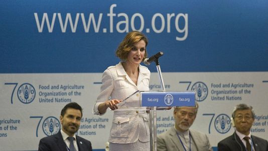 Radio 5 Actualidad - Radio 5 Actualidad - Doña Letizia, un año como reina - Escuchar ahora