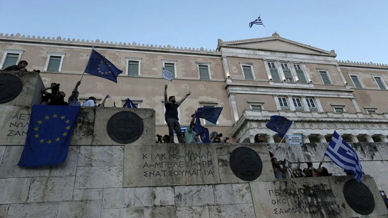 Boletines RNE - Hollande y Merkel buscan una solución para Grecia - Escuchar ahora