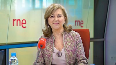 Carmen Enríquez nos presenta su libroi 'Felipe VI, la monarquía renovada' - Escuchar ahora