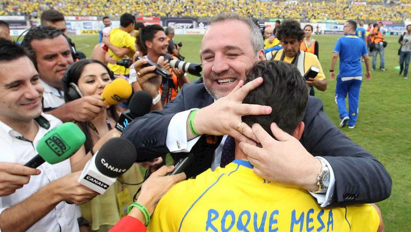  La Unión Deportiva Las Palmas a Primera División - escuchar ahora