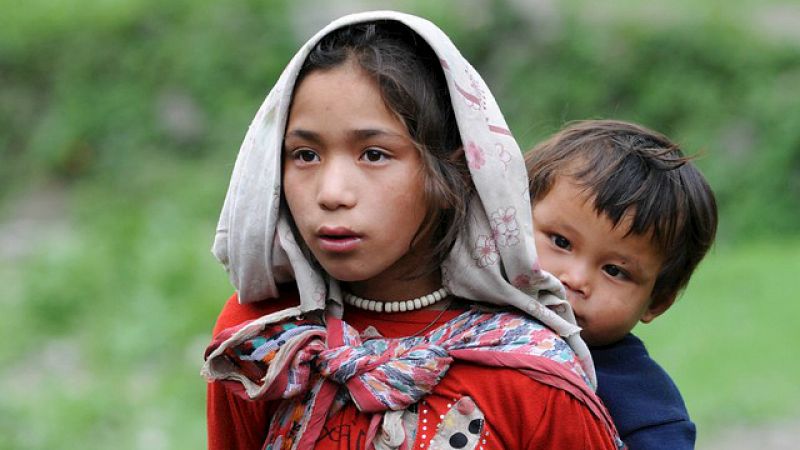 Vecinos de Jan se agrupan para reconstruir un orfanato en Nepal - Escuchar ahora