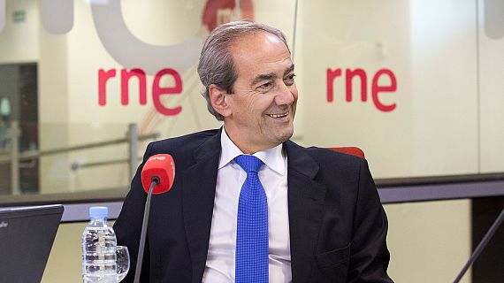 Las mañanas de RNE con Alfredo Menéndez