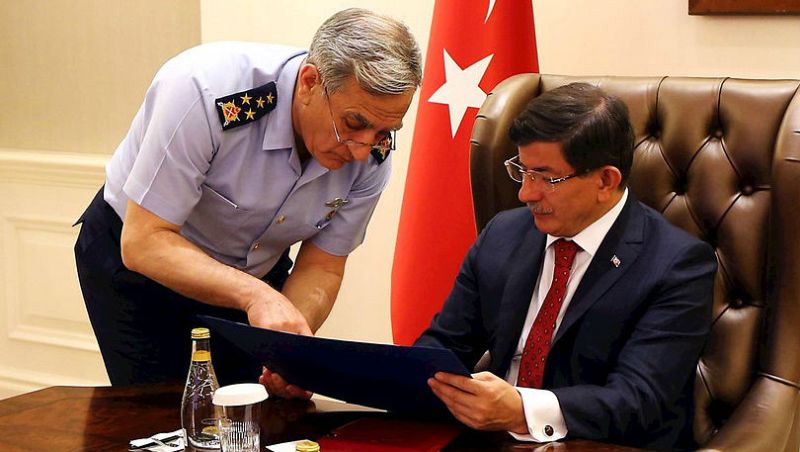  El PKK rompe la tregua con el Gobierno de Ankara - Escuchar ahora