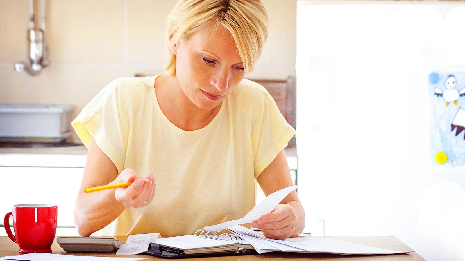 Diez minutos bien empleados - Trabajo y familia, ¿matrimonio mal avenido? - Escuchar ahora