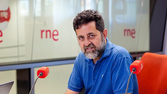 Las mañanas de RNE con Alfredo Menéndez