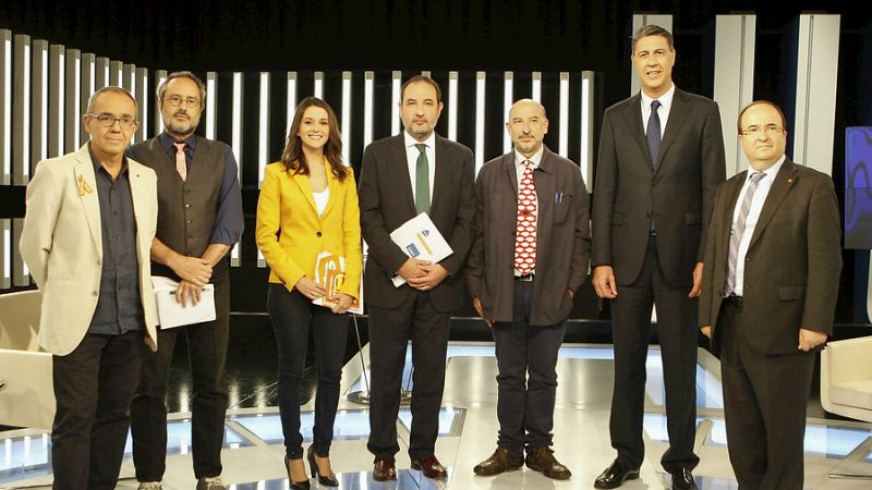 Boletines RNE - Los líderes de los partidos, preparados para el inicio de la campaña electoral en Cataluña - Escuchar ahora