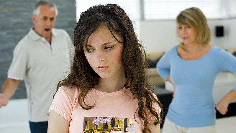 El canto del grillo - Mi hijo no estudia, no ayuda, no obedece - Escuchar ahora