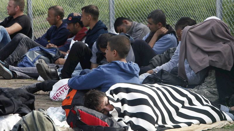 Diario de las 2 - Mogherini advierte que la crisis de los refugiados no desaparece ni se para con una valla o un muro - Escuchar ahora