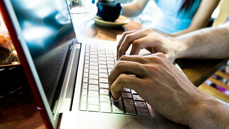 El canto del grillo - "En voz alta": Blogs y blogueros - Escuchar ahora