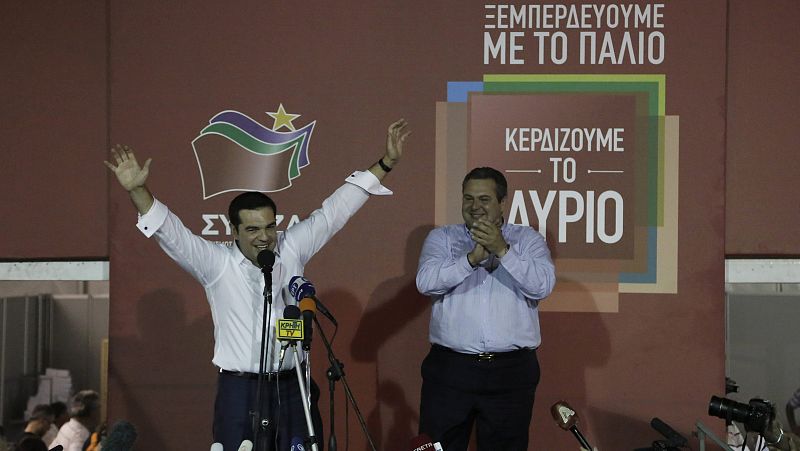  Europa abierta - Babis Kokosis, periodista griego: "Ha sido un triunfo personal de Tsipras" - Escuchar ahora