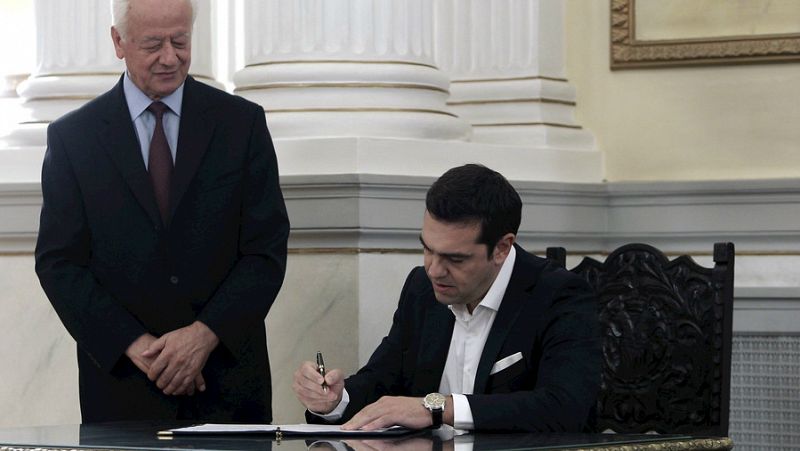 Las mañanas de RNE - Alexis Tsipras jura de nuevo primer ministro griego - Escuchar ahora