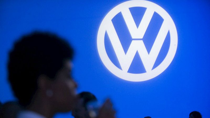 Boletines RNE - El escándalo de Volkswagen cobra dimensión mundial - Escuchar ahora