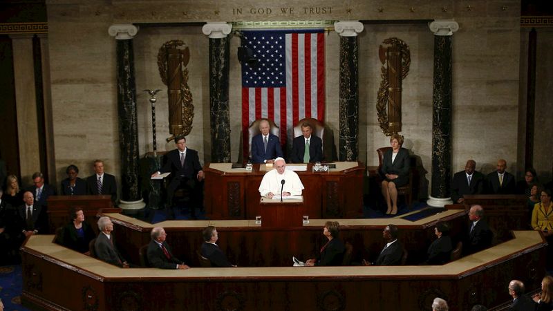Radio 5 Actualidad - Francisco insta a abolir la pena de muerte en el Congreso estadounidense - Escuchar ahora