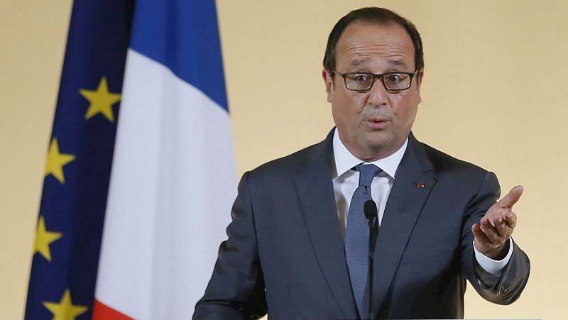 Radio 5 Actualidad - Francia confirma sus primeros bombardeos contra el EI en suelo sirio - Escuchar ahora