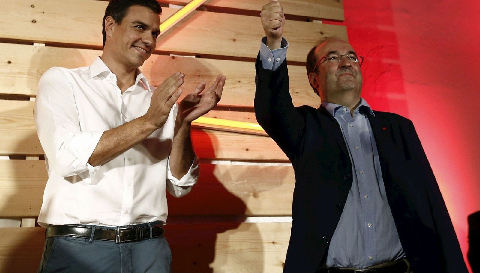 R-5 Actualidad - Elecciones catalanas 2015 - Pedro Sánchez : "El plebiscito lo han perdido...El nuevo gobierno debe coser las heridas"