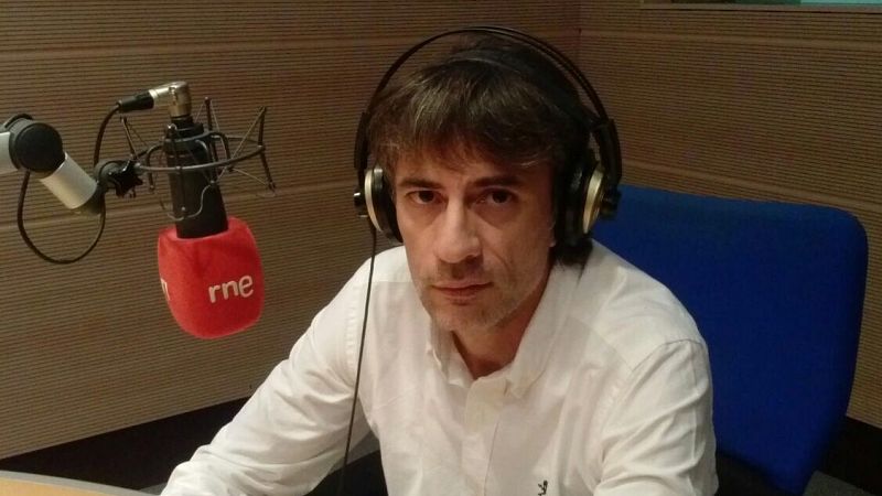 Gente despierta - Juan Tallón nos habla de su novela 'Fin de poema' - Escuchar ahora