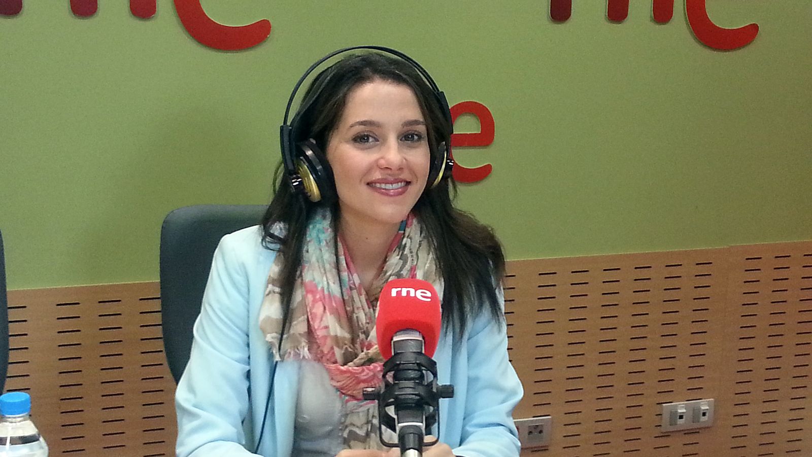 Las mañanas de RNE - Arrimadas da la razón a Aznar: "La estrategia del PP no está yendo nada bien" - Escuchar ahora