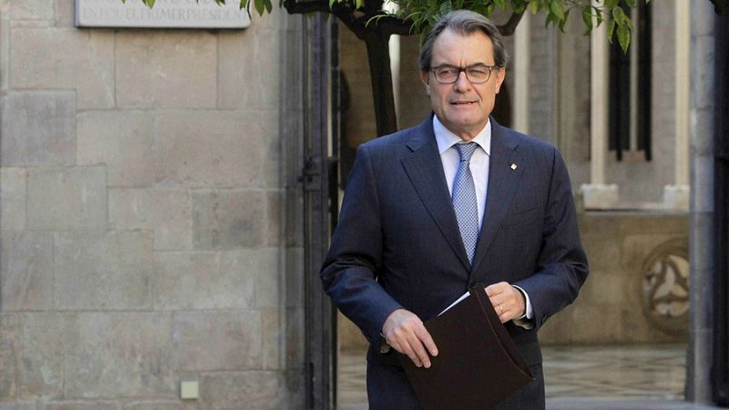 Las mañanas de RNE - La CUP anuncia esta tarde públicamente si investirá a Mas - Escuchar ahora