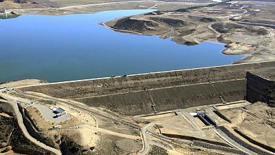 Radio 5 Actualidad - Rajoy inaugura el embalse de San Salvador en Huesca - Escuchar ahora