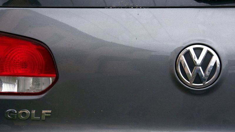 Boletines RNE - Volkswagen mantendrá las inversiones en España - Escuchar ahora