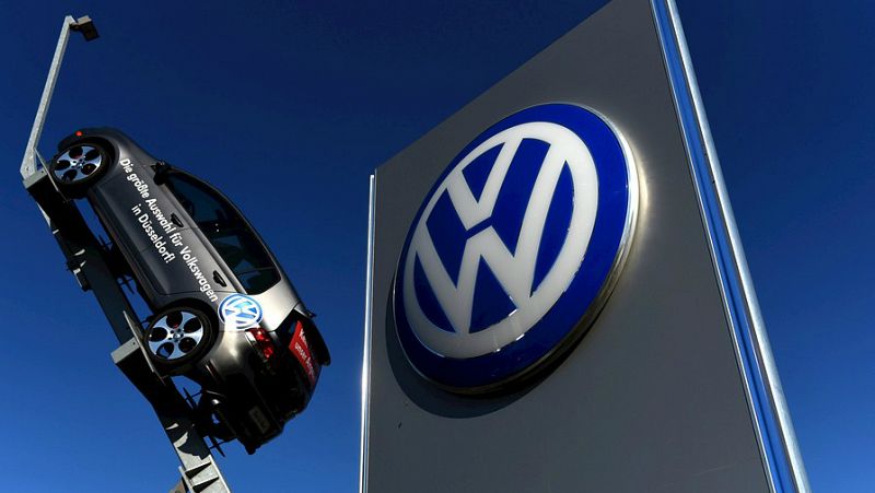 Diario de las 2 - Volkswagen garantiza la inversión en España al Gobierno - Escuchar ahora