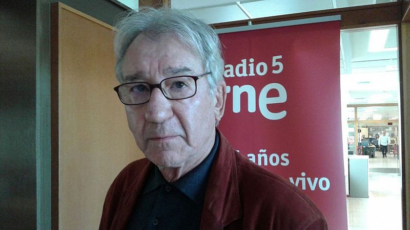 24 horas - José Sacristán: "Sobre un escenario o frente a la cámara echo mano del niño que fui" - Escuchar ahora