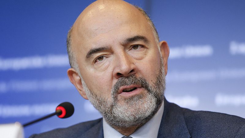 Boletines RNE - La CE confirma el riesgo de que España incumpla el objetivo de déficit - Escuchar ahora