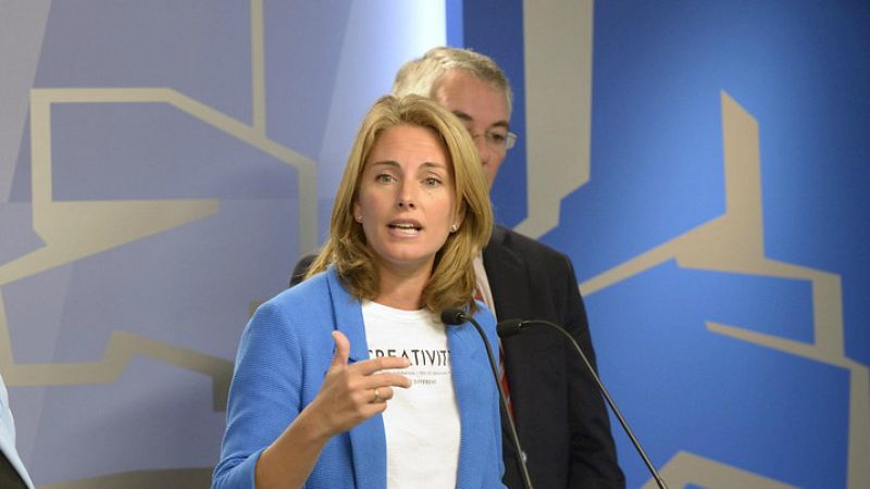 Boletines RNE - Arantza Quiroga dimite como presidenta del PP vasco - Escuchar ahora