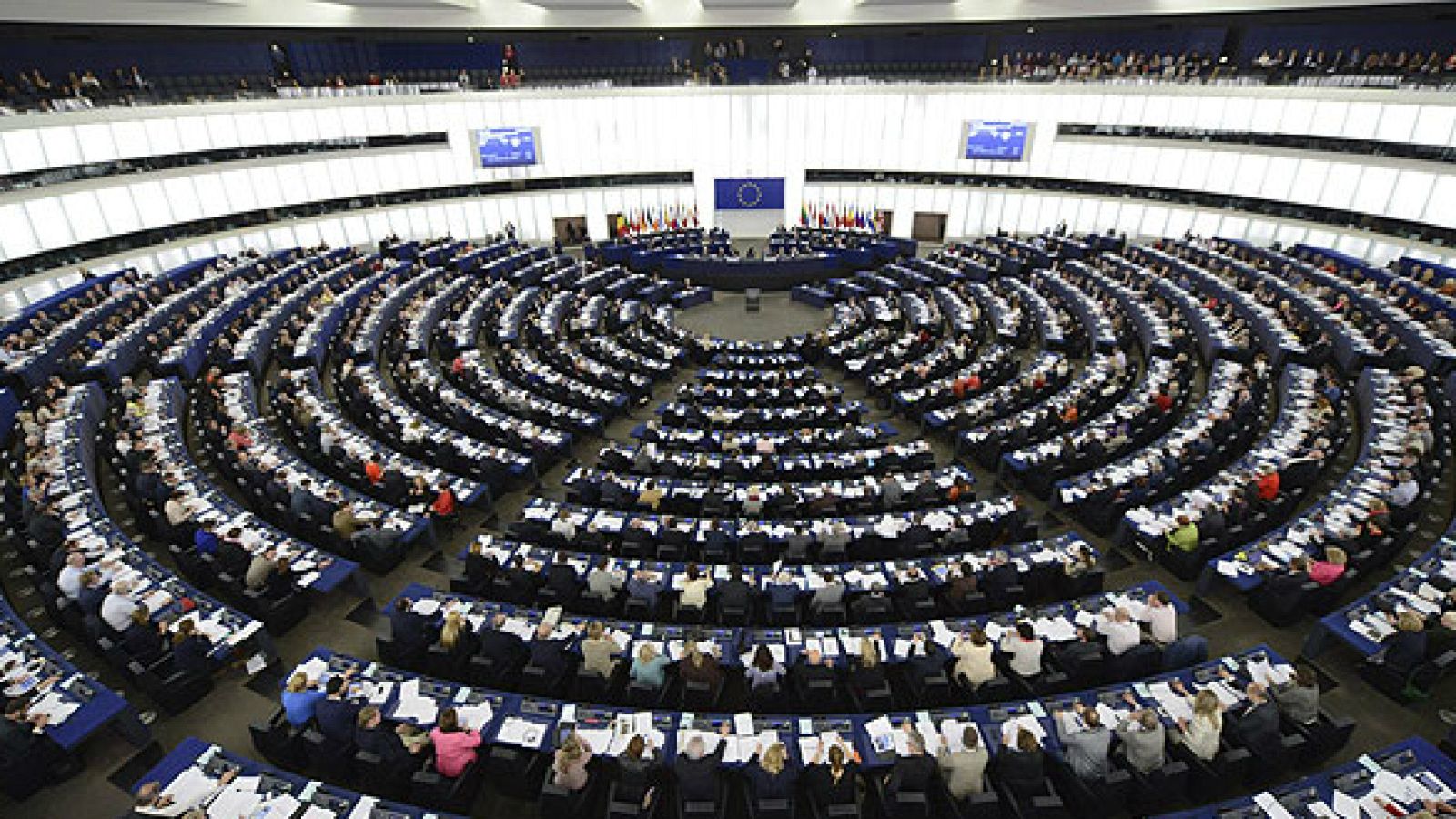 Radio 5 Actualidad - La UE comienza el proceso legal para levantar las sanciones contra Irán - Escuchar ahora