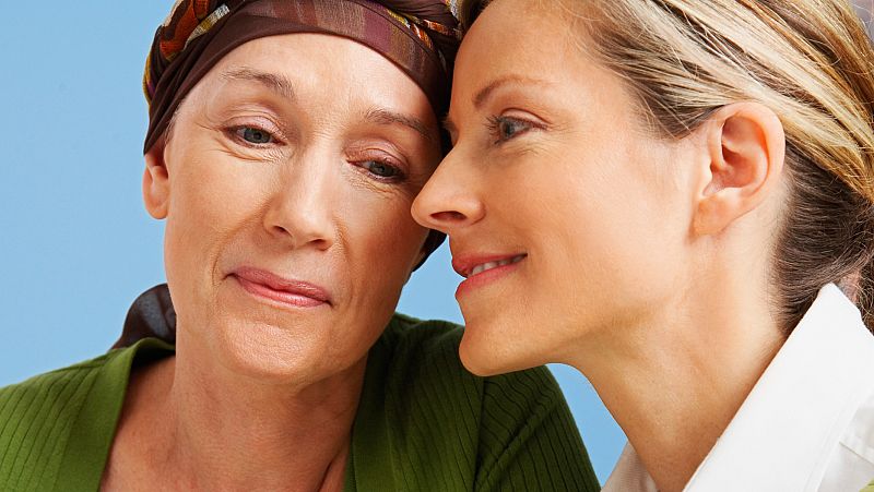 El canto del grillo - Las familias del cáncer - Escuchar ahora