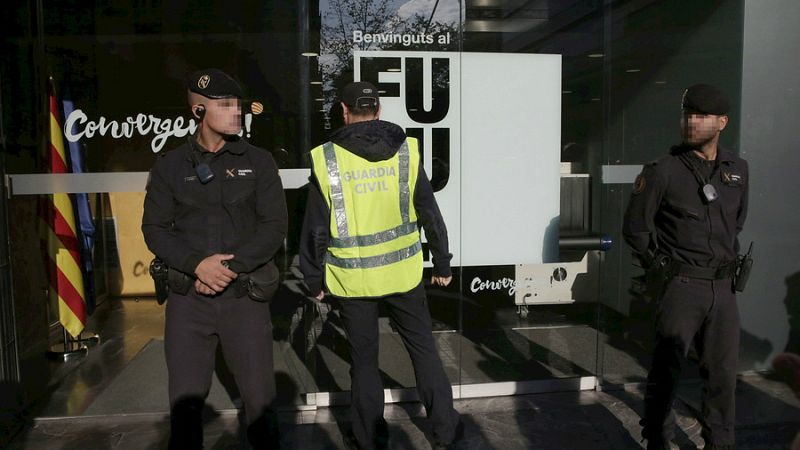 Boletines RNE - Detenido el tesorero de Convergència por el presunto cobro de comisiones - Escuchar ahora