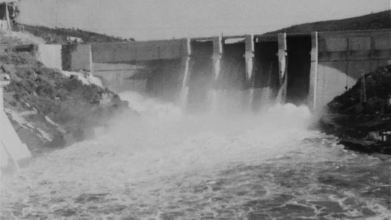 Radio 5 Actualidad - Programa especial - 50º Aniversario del mayor accidente laboral de España - Escuchar ahora