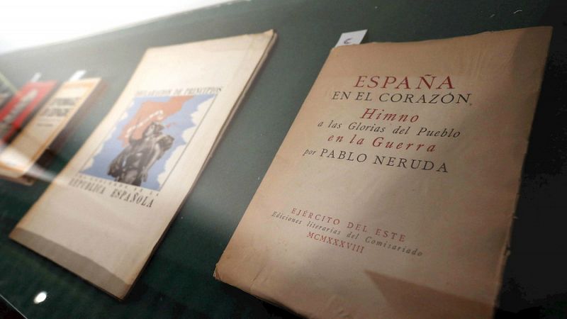 Entre paréntesis - 'Biblioteca errante' trae por primera vez los libros de Negrín a España - 22/10/15