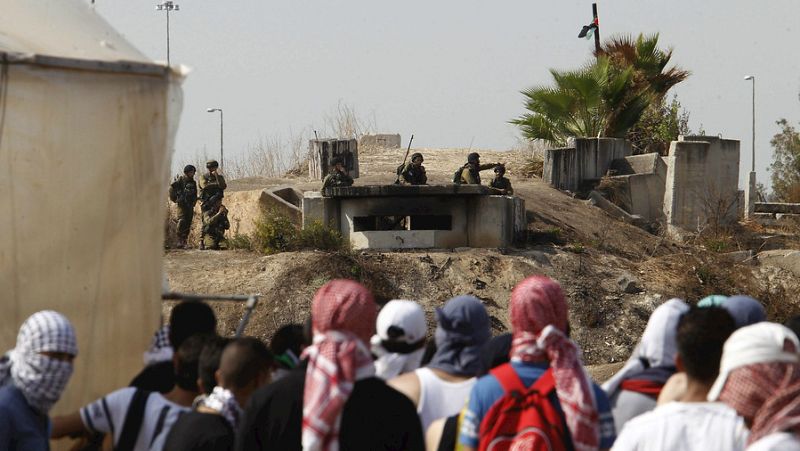 Radio 5 Actualidad - La diplomacia se moviliza para frenar la violencia en Israel - Escuchar ahora