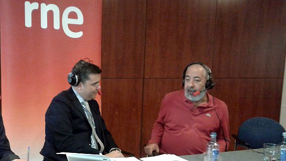 Las mañanas de RNE con Alfredo Menéndez