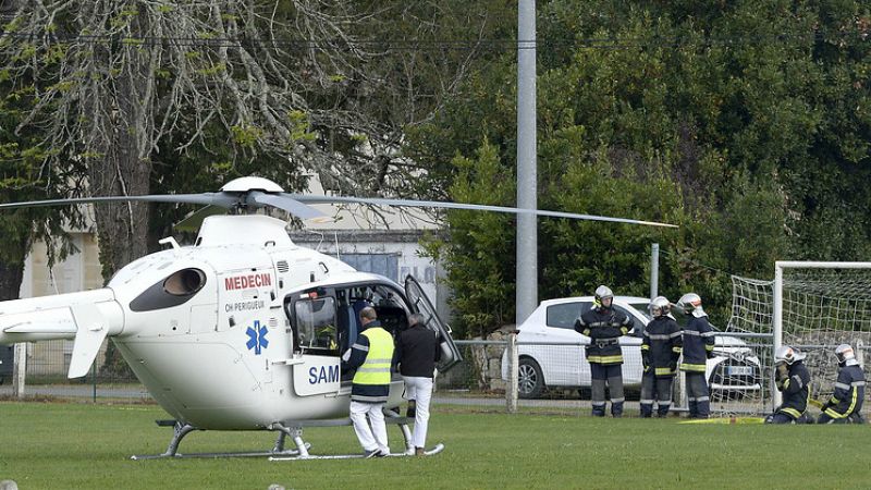 Boletines RNE - Conmoción en Francia por el trágico accidente entre un autocar y un camión - Escuchar ahora