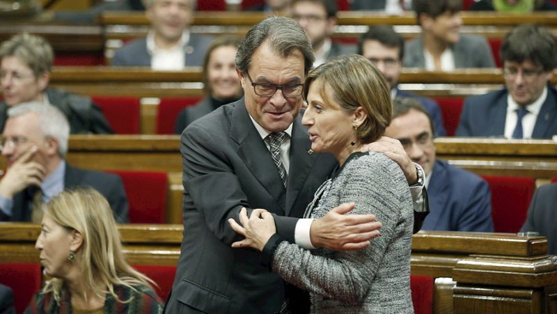 Las mañanas de RNE - El ejecutivo en funciones catalán se reúne tras constituirse el nuevo Parlament - Escuchar ahora