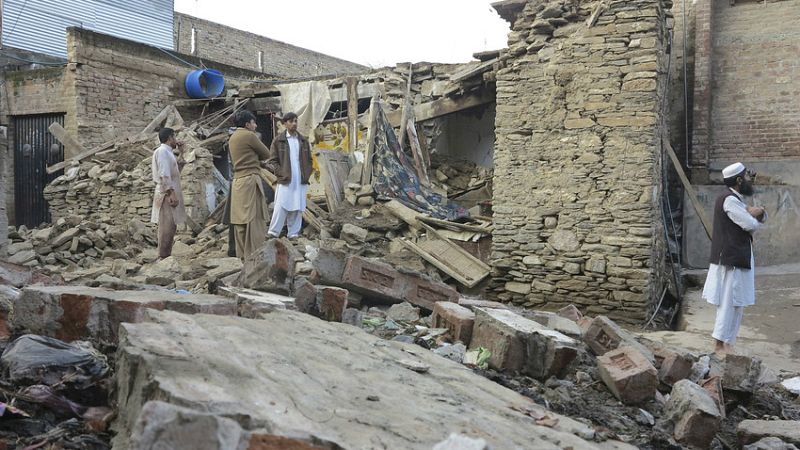 Radio 5 Actualidad - Comienza a llegar la ayuda de emergencia a Pakistán y Afganistán - Escuchar ahora