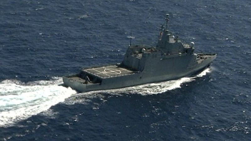 Las mañanas de RNE - Continúa la búsqueda de los militares desaparecidos y se intenta sacar a flote la cabina del helicóptero - Escuchar ahora