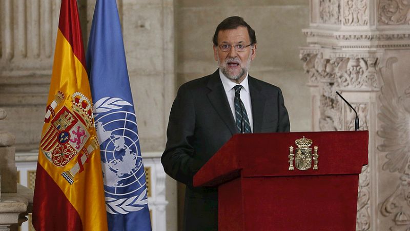 Diario de las 2 - Rajoy se reunirá con Rivera para pactar una estrategia común para hacer frente al desafío independentista catalán - Escuchar ahora