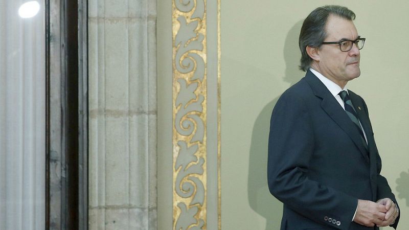 Boletines RNE - Segunda sesión de investidura de Artur Mas, en el Parlament de Cataluña - Escuchar ahora